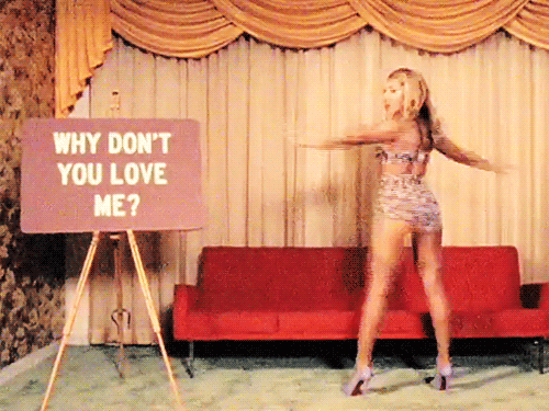 situationship-chronicles-competitive-friends-beyonce-why-dont-you-love-me-gif